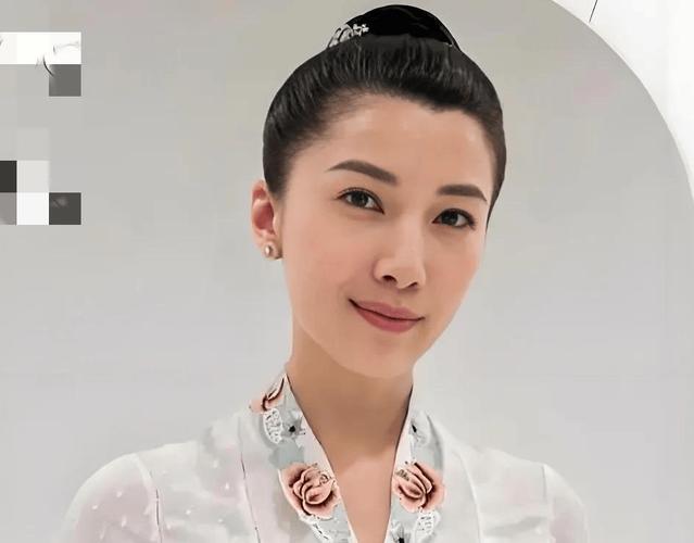 新加坡漂亮女明星_新加坡女明星排名表_新加坡明星女名字