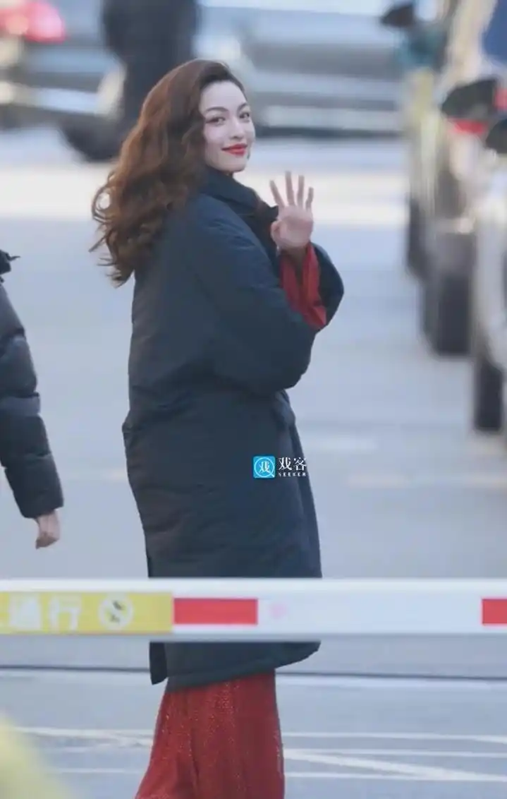 国内雀斑多的女明星_明星卸妆前后颜值对比_娱乐圈真实素颜