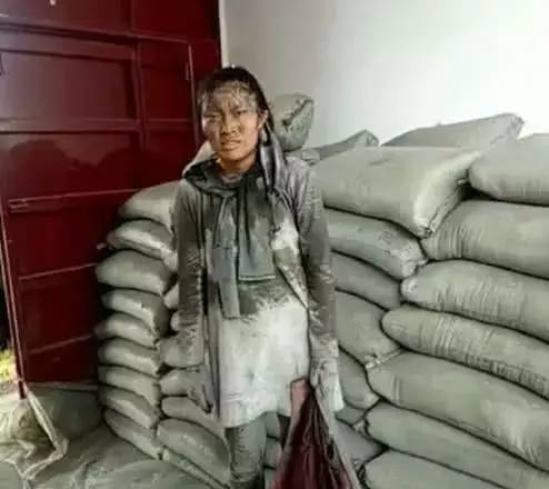 炒作装死网红盘点_最坑粉丝的网红_娱乐八卦中的网红有哪些-