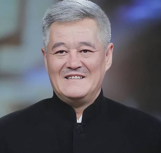 赵本山在娱乐圈的传奇与当下热点：直播带货新模式引关注